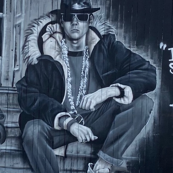 Meet your Posher, Fred - Picture 1 of 1